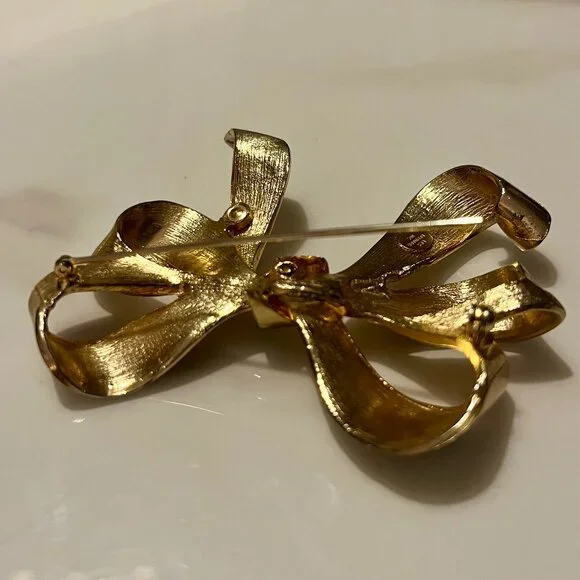 Vintage Lee Bernard  Ribbon Bow Statement Brooch - Picture 5 of 6
